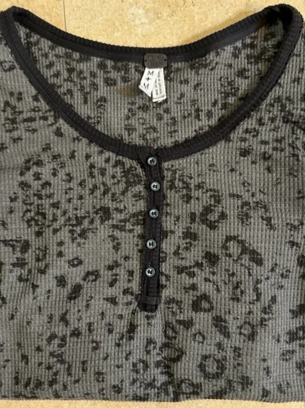 We the Free Thermal Henley Leopard Print Long Sleeve Top (Gray/Black) -Medium - Picture 6 of 12